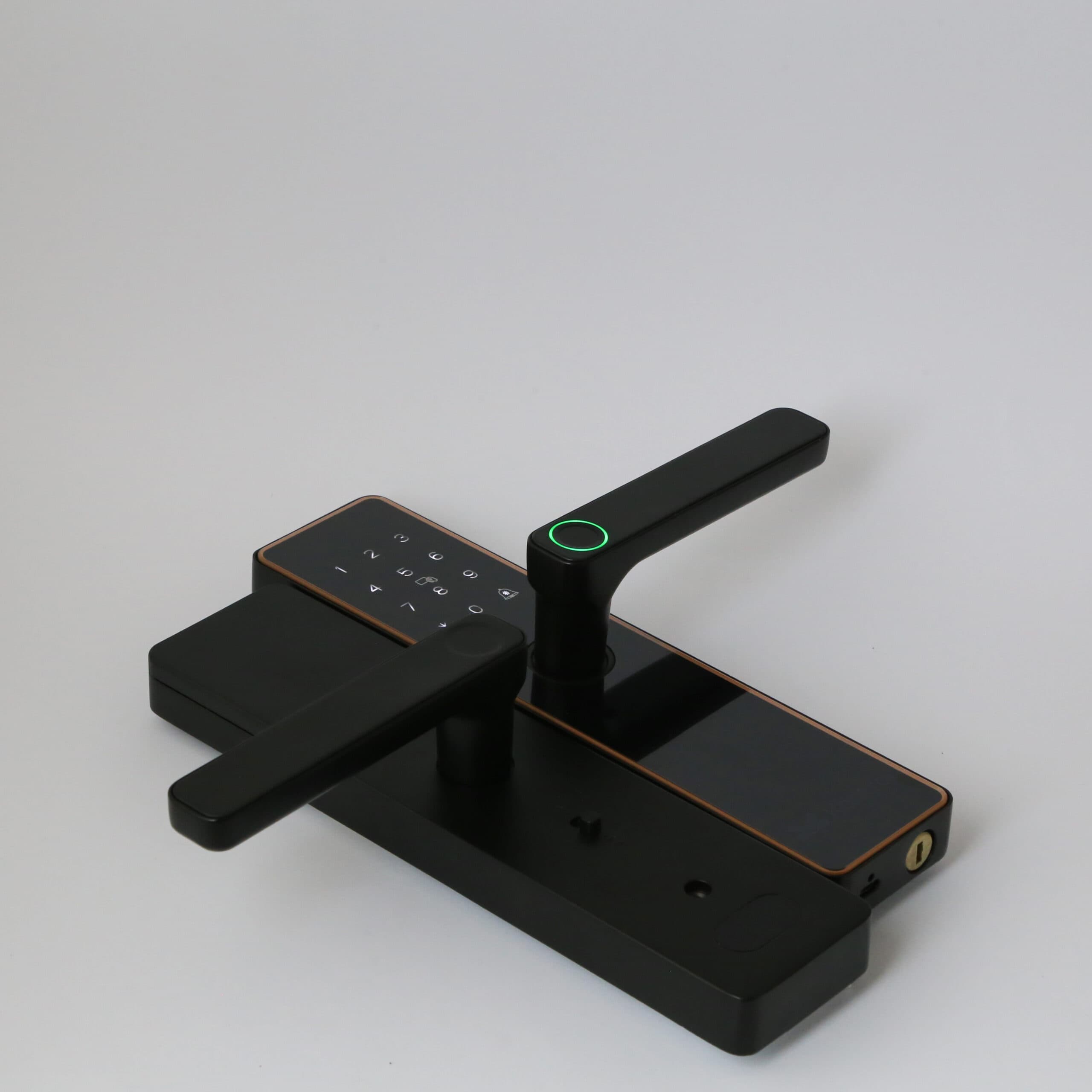 Lock 7 Fortis smart door lock